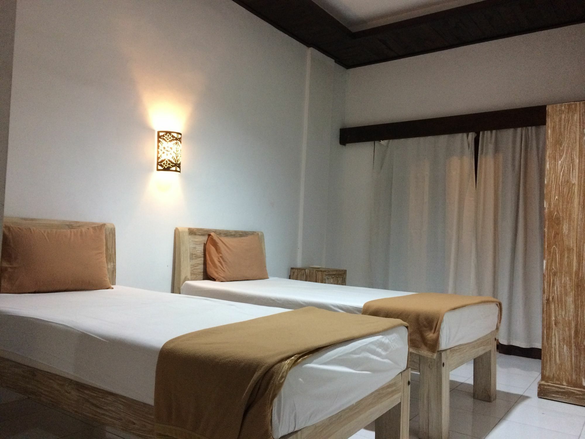 Kubu B'Dauh Homestay Legian Kültér fotó